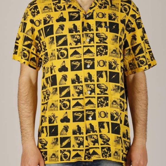 ISO: Obey Zine shirt in Large (Yellow or White) - Picture 2 of 2